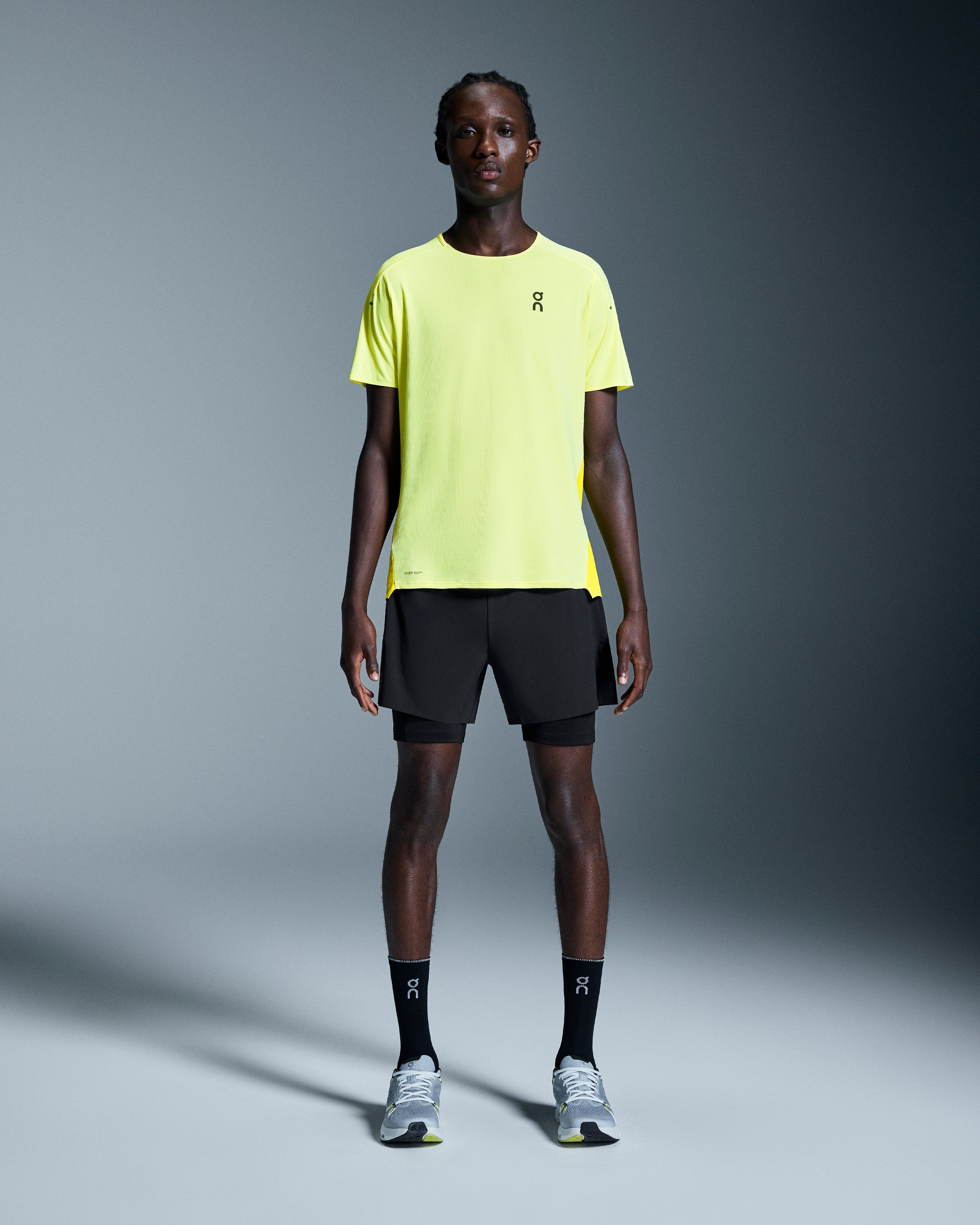 On 5" Performance 2/1 Shorts Black