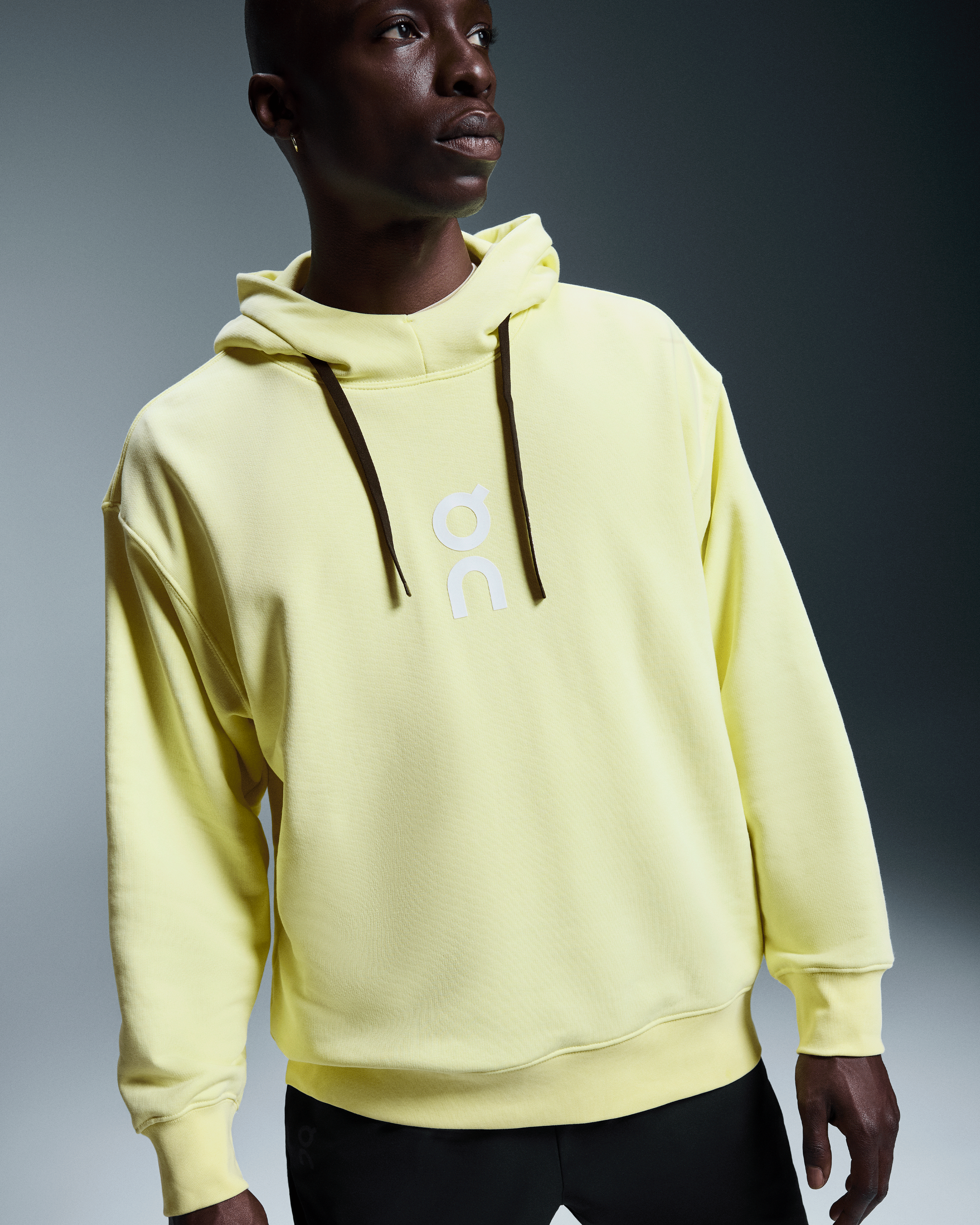 on club hoodie Hay