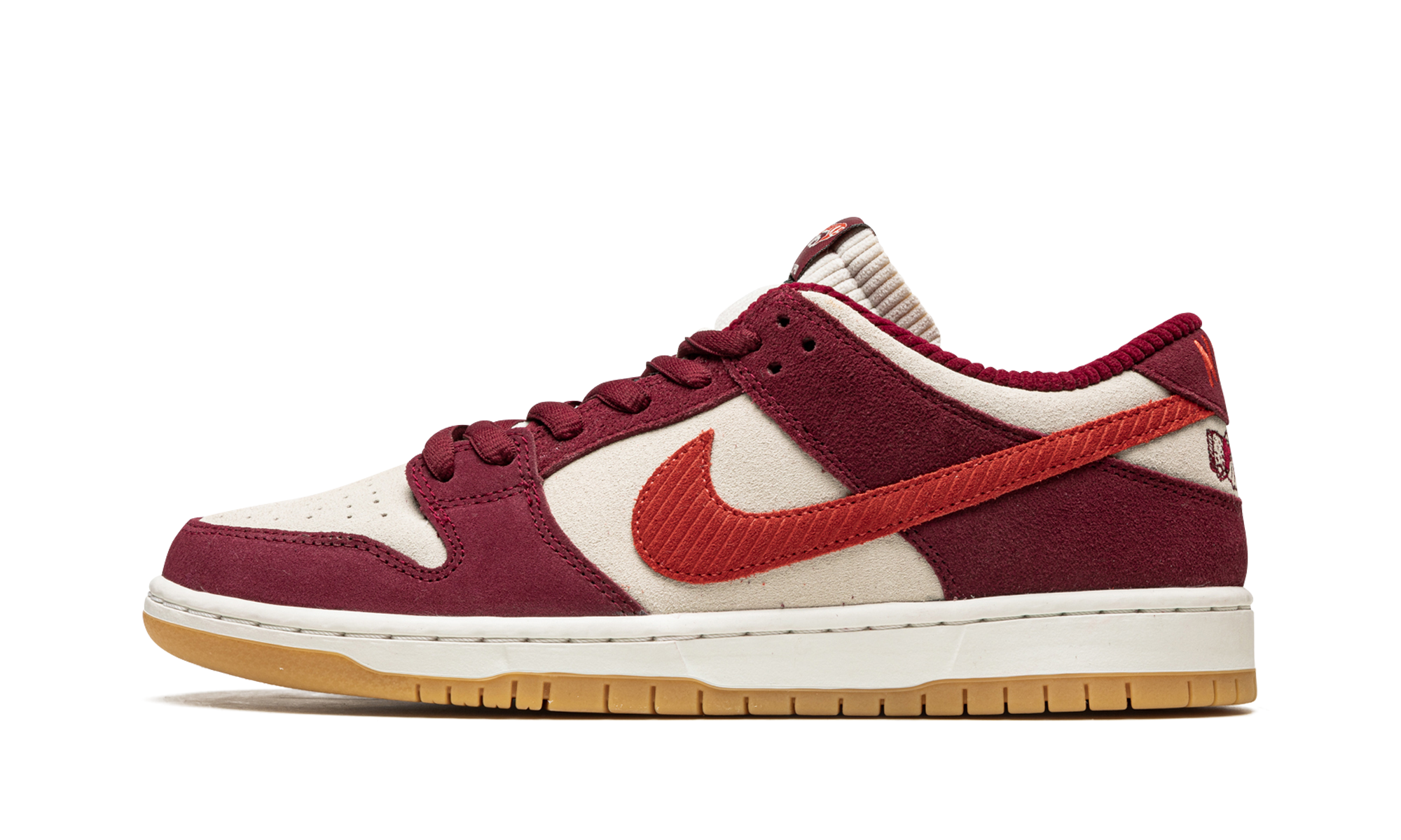 Nike SB Dunk Low Skate Like a Girl
