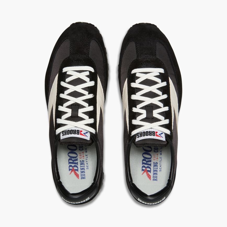 Brooks Brooks Vanguard Black/Coconut Milk