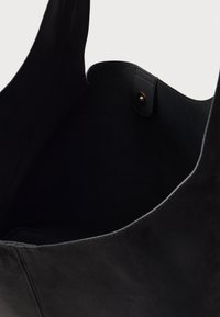 Valentino Special Aesthetic Tote Bag Nero