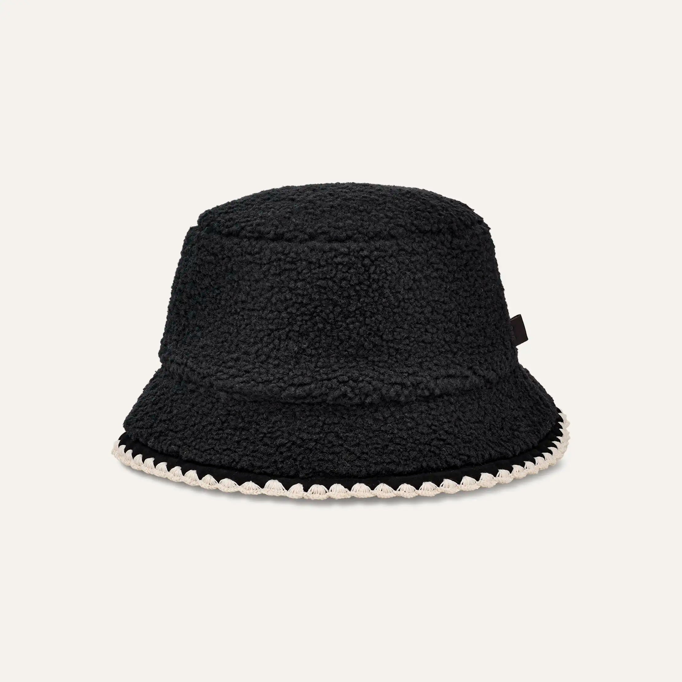 Ugg Uggfluff Scalloped Hat Black