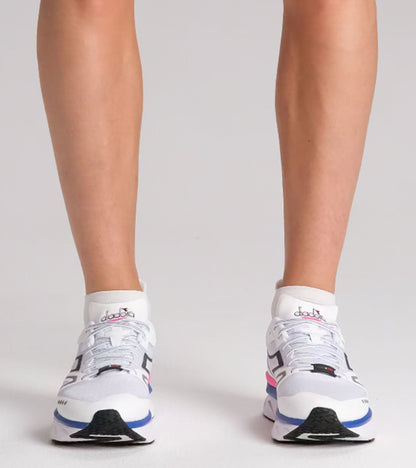 Diadora Atomo V7000-2 White/Surf The Web/Pink Fluo