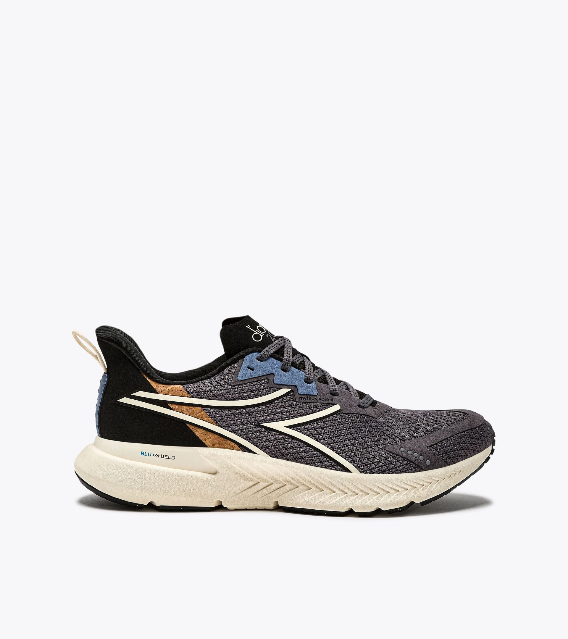 Diadora Mythos Blushield Volo 4 2030 Steel Gray/Black