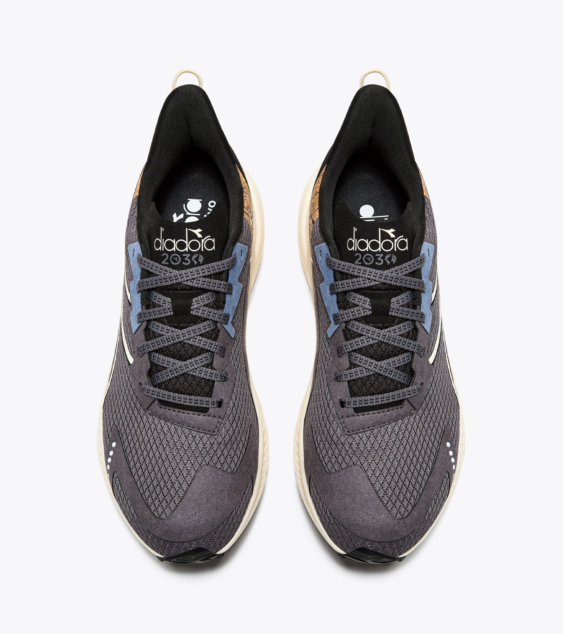 Diadora Mythos Blushield Volo 4 2030 Steel Gray/Black