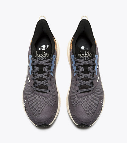 Diadora Mythos Blushield Volo 4 2030 Steel Gray/Black
