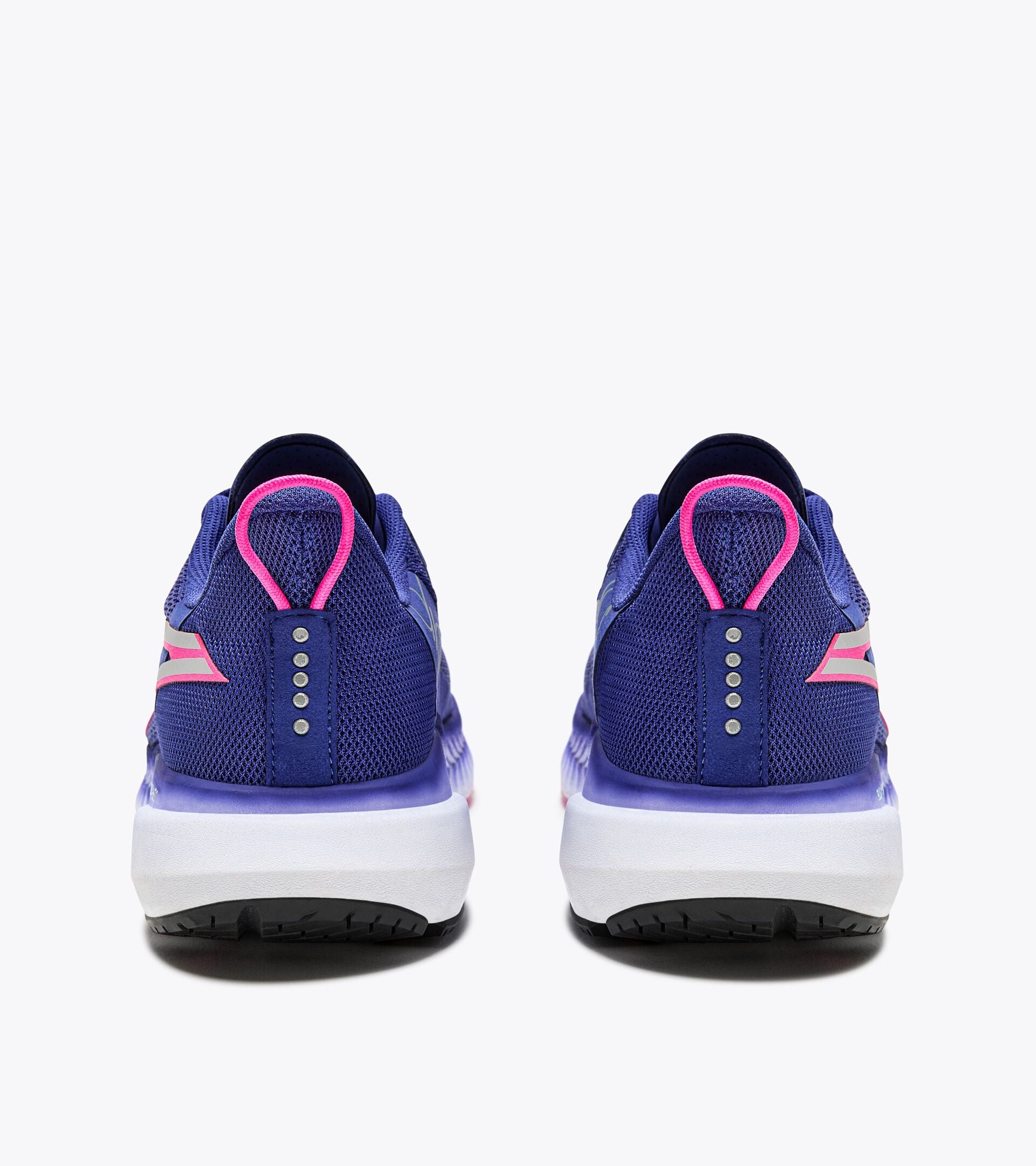 Diadora Mythos Blushield Volo 4 W Clematis Blue/White