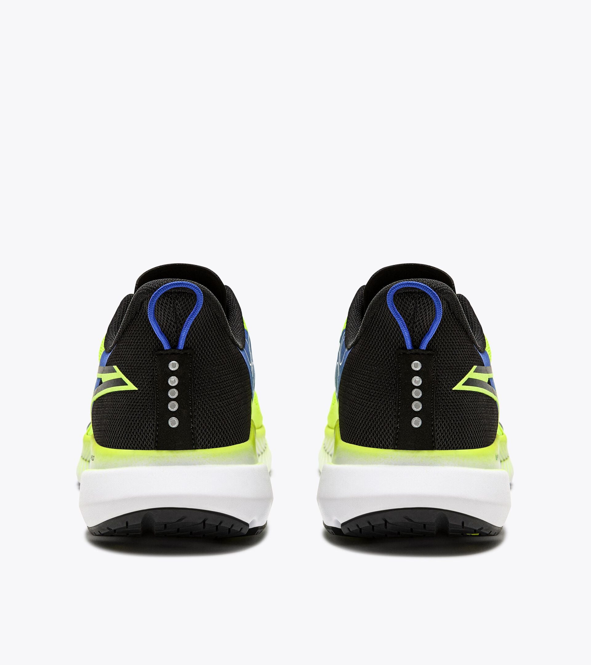 Diadora Mythos Blushield Volo 4 Yellow Fluo/Black