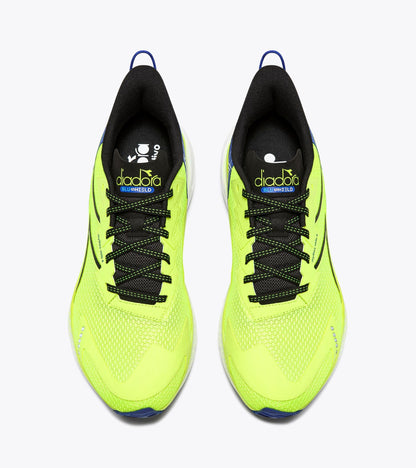 Diadora Mythos Blushield Volo 4 Yellow Fluo/Black