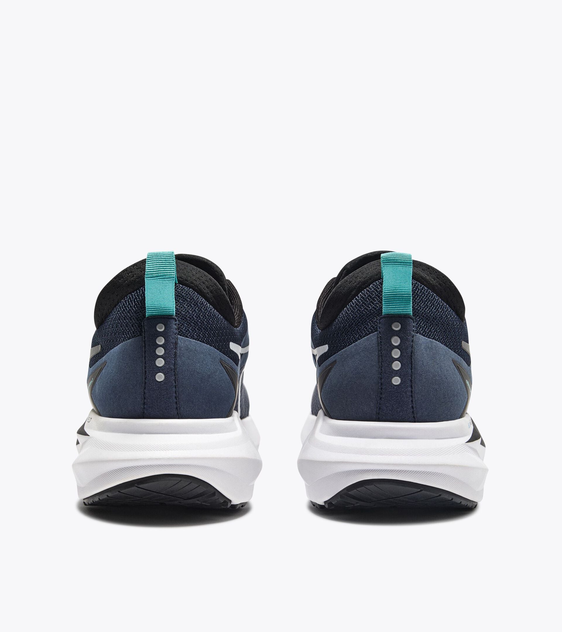 Diadora Mythos Blushield Vigore 3 Blue Corsair/White