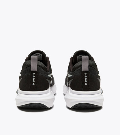 Diadora Mythos Blushield Vigore 3 Black/White (C7406)