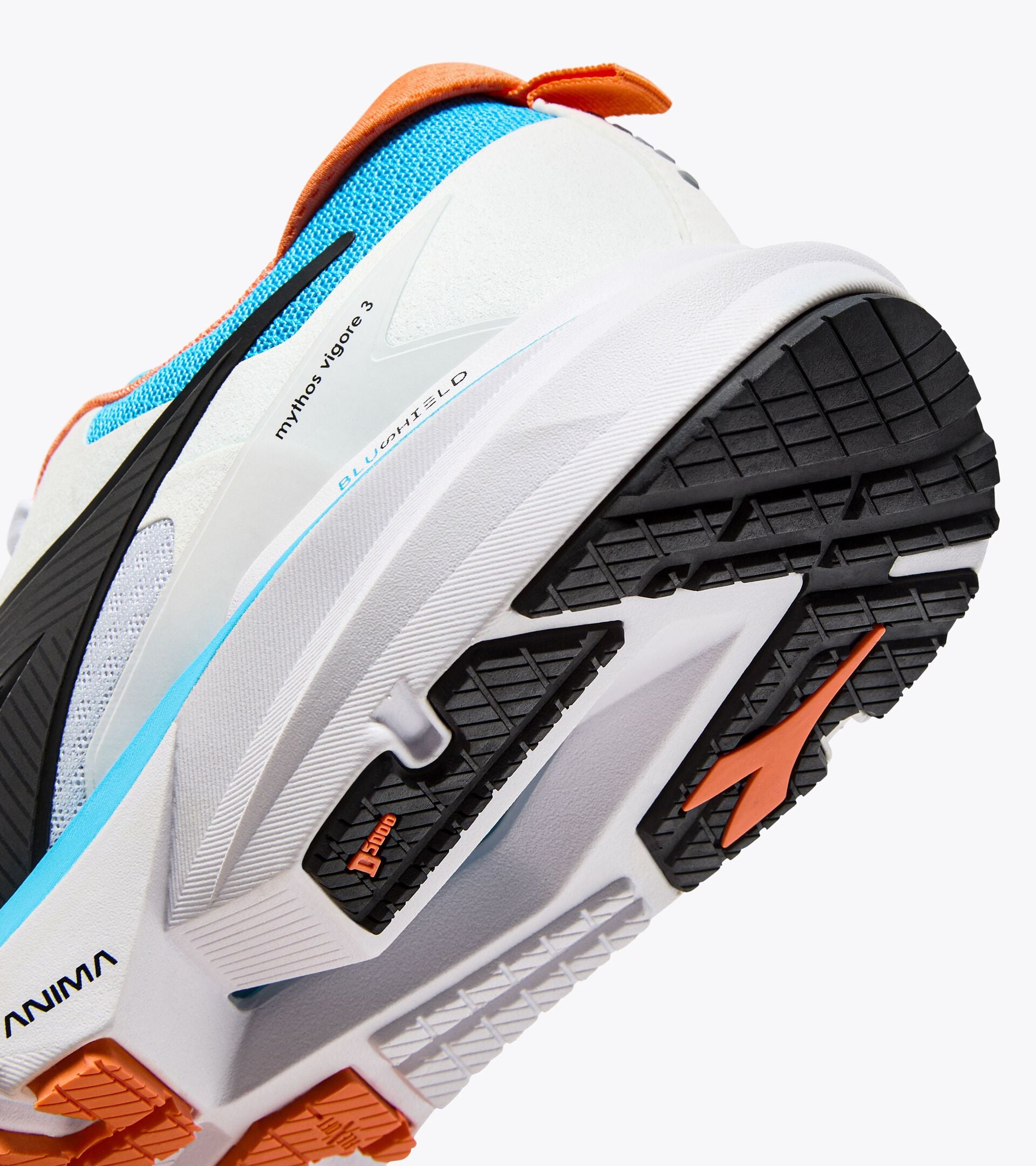 Diadora Mythos Blushield Vigore 3 White/Black/Aquarius