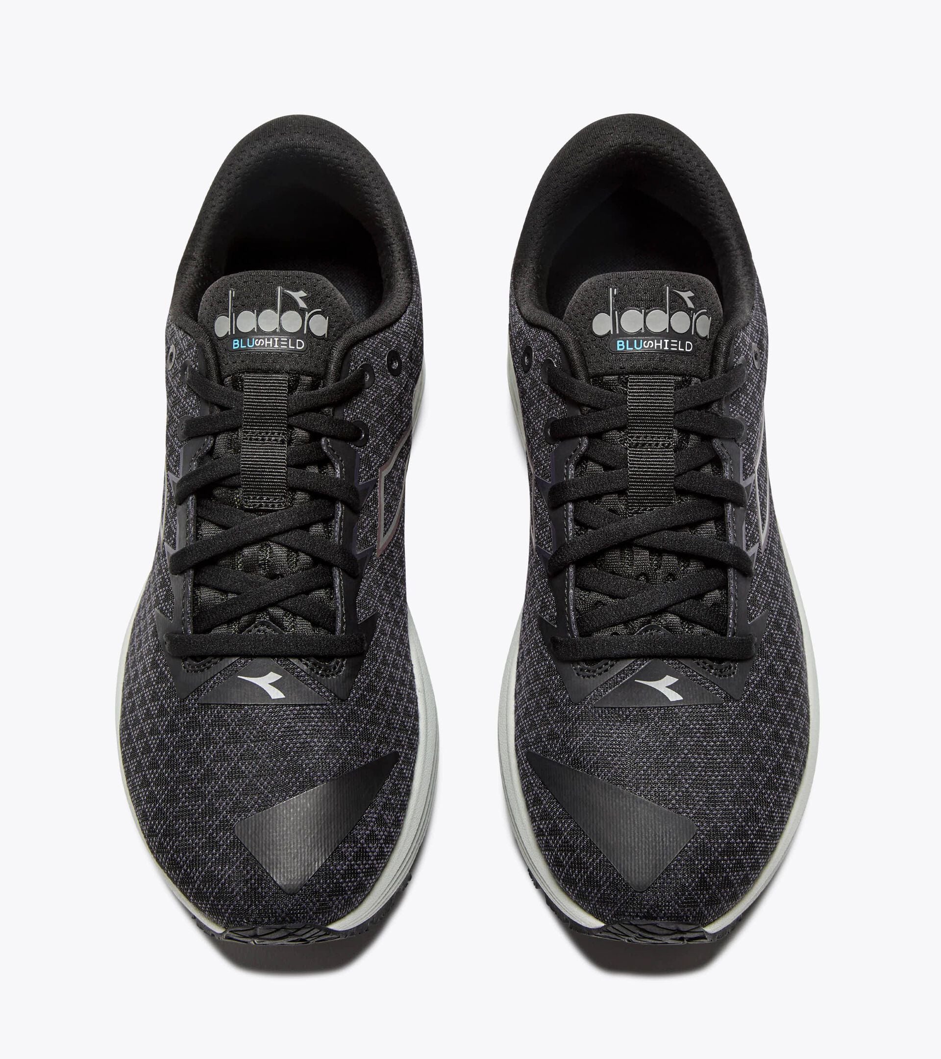 Diadora Mythos Blushield 10 Vortice Hip Black/Silver
