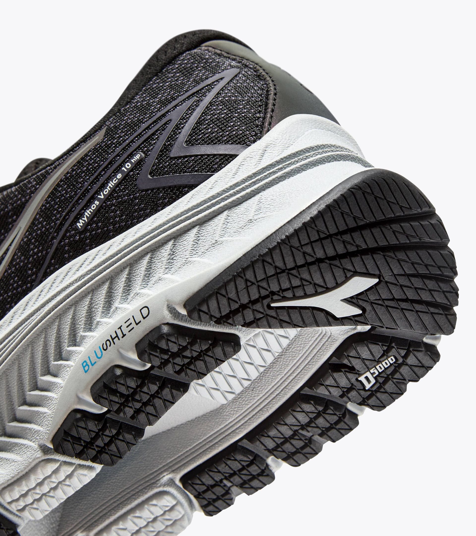 Diadora Mythos Blushield 10 Vortice Hip W Black/Glacier Gray