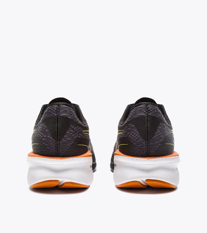 Diadora Mythos Blushield Volo 5 Blk/Sulphur Spring/Ultramarine