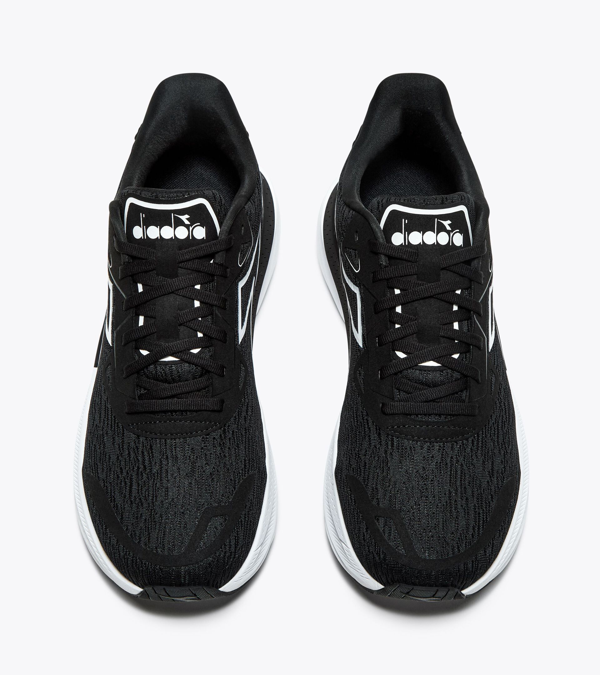 Diadora Nucleo 2 Wide Black /White