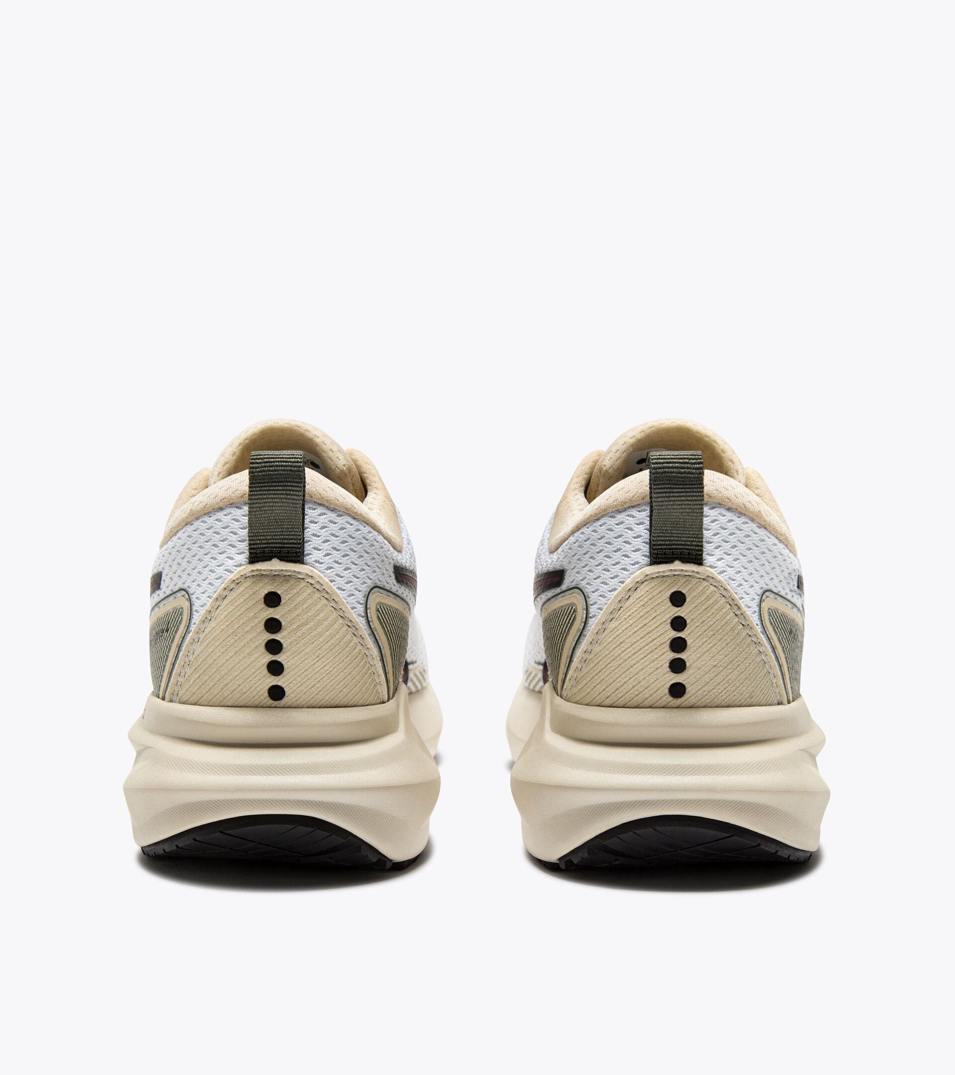 Diadora Mythos Blushield Vigore 4 White/Turtledove