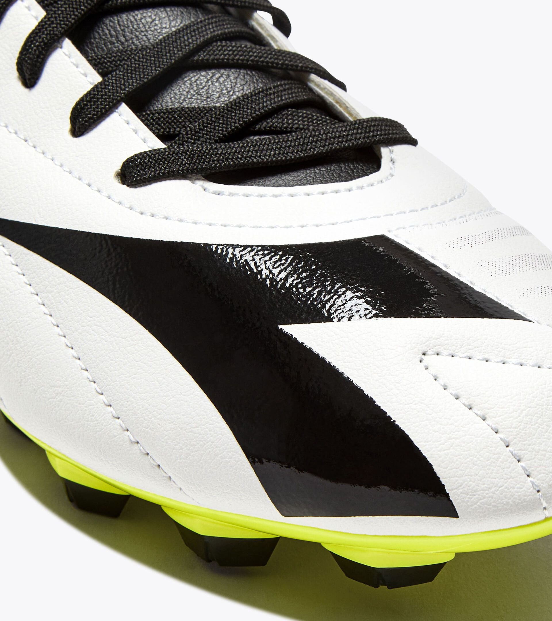 Diadora Maximus Icon R Lpu Black/White/Yellow Fl Dd