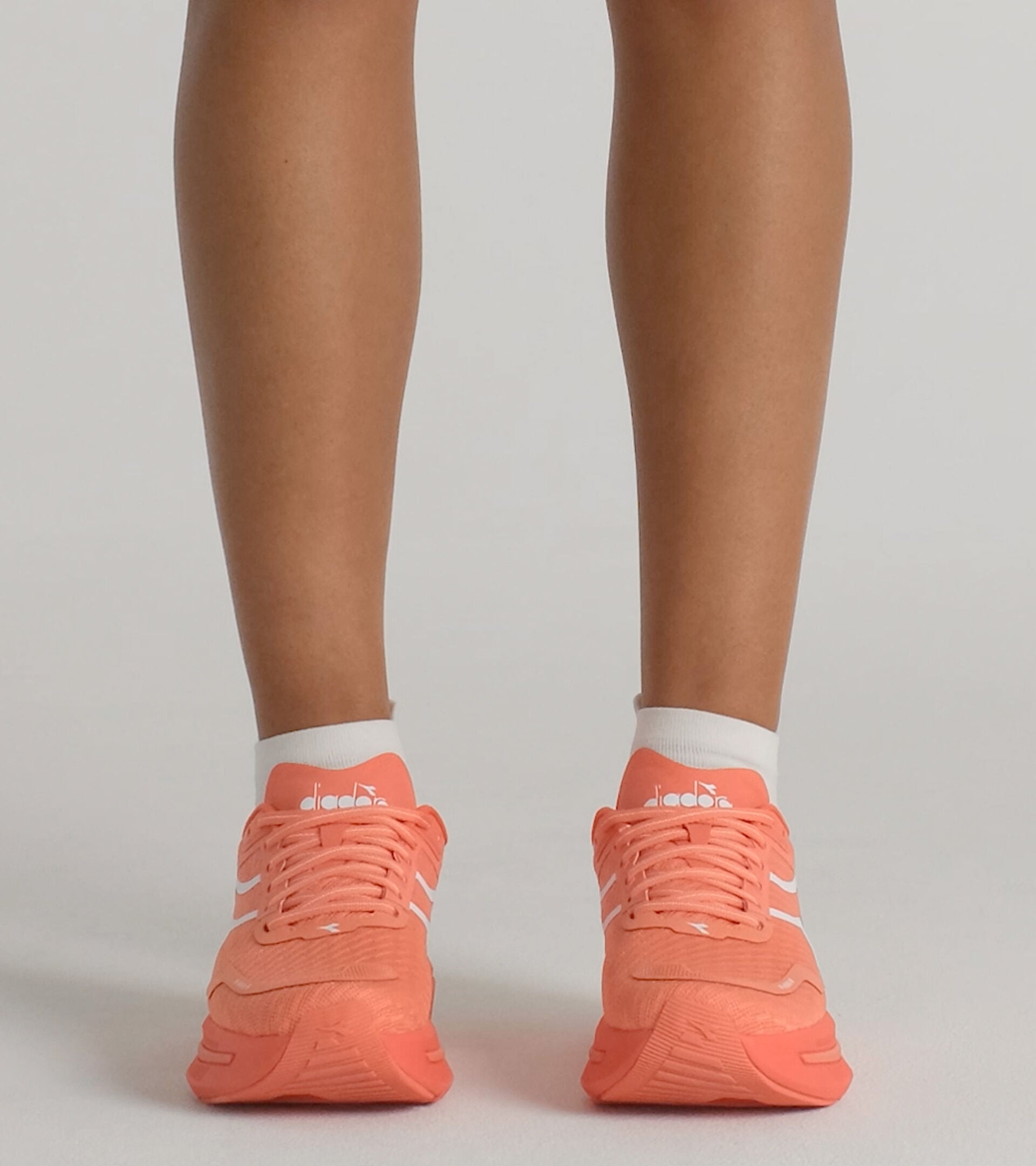 Diadora Cellula  2 W Coral/Hot Coral