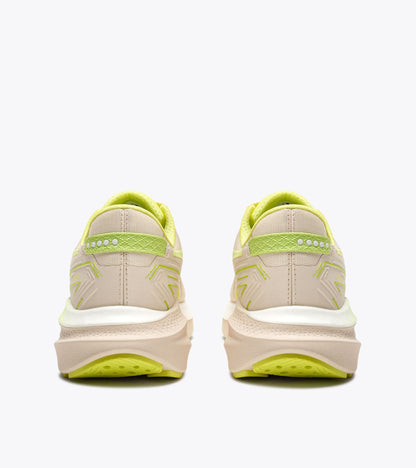 Diadora Mythos Blushield Vigore V W Buttercream /Minced Quince