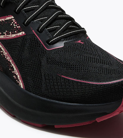 Diadora Mythos Blushield Vigore V W Black/Earth Red