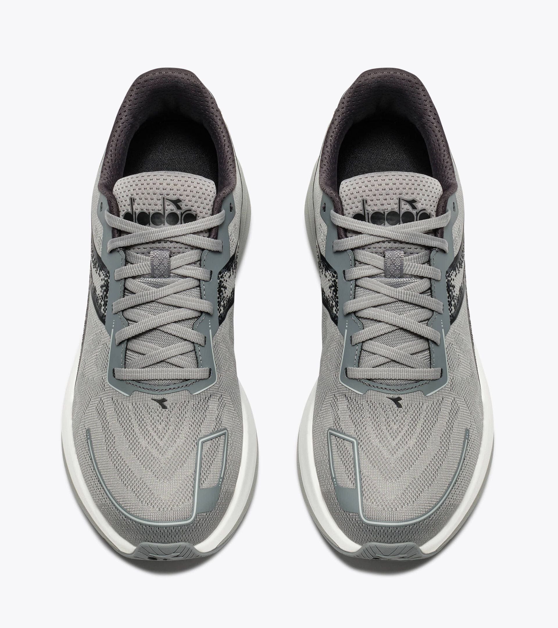 Diadora Mythos Blushield Vigore V Ultimate Gray /Black