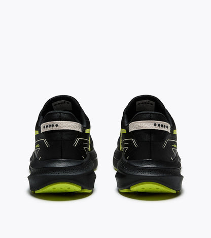Diadora Mythos Blushield Vigore V Black /Evening Primrose