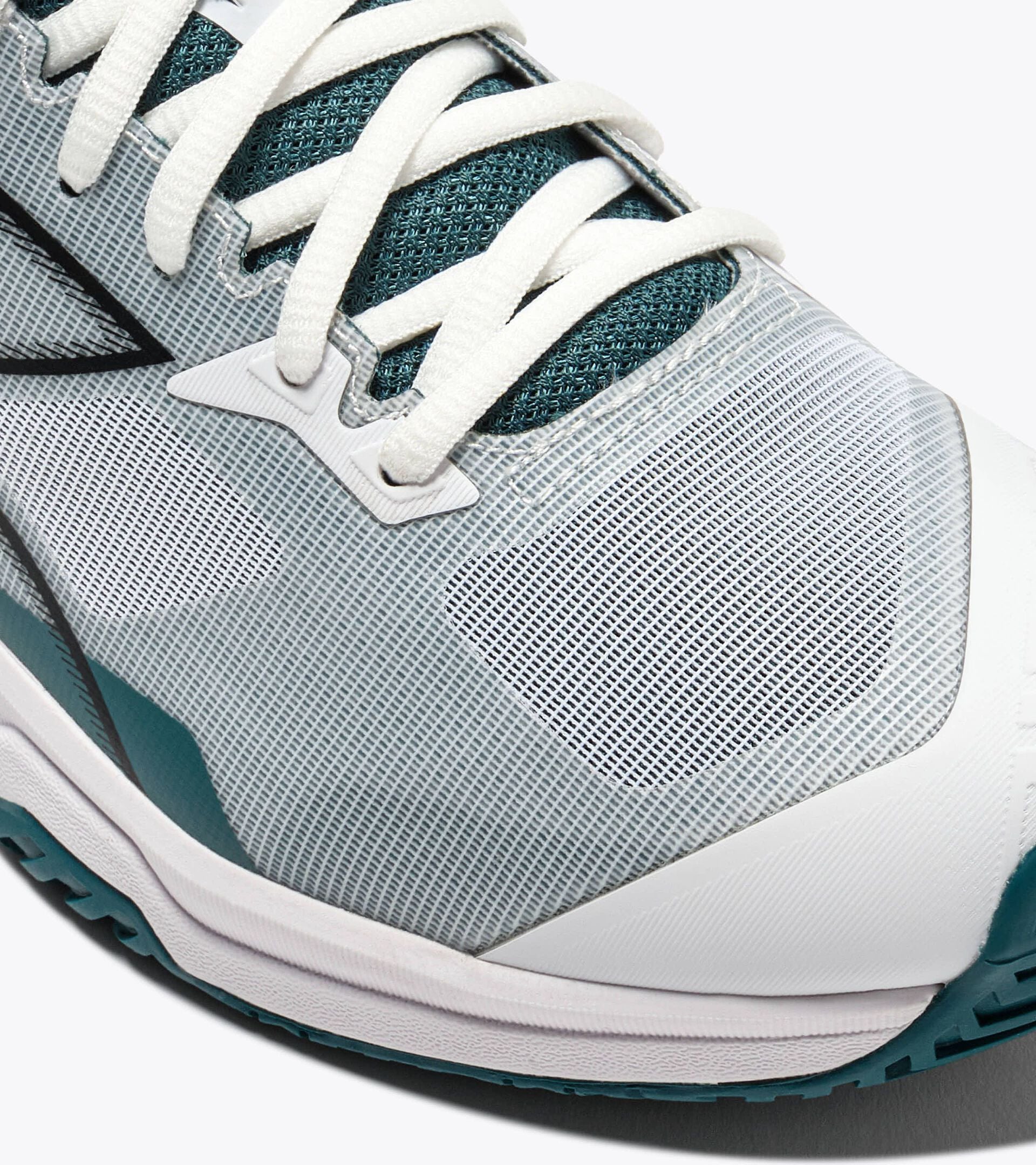 Diadora Trofeo 4 Ag White /Black/Shaded Spruce