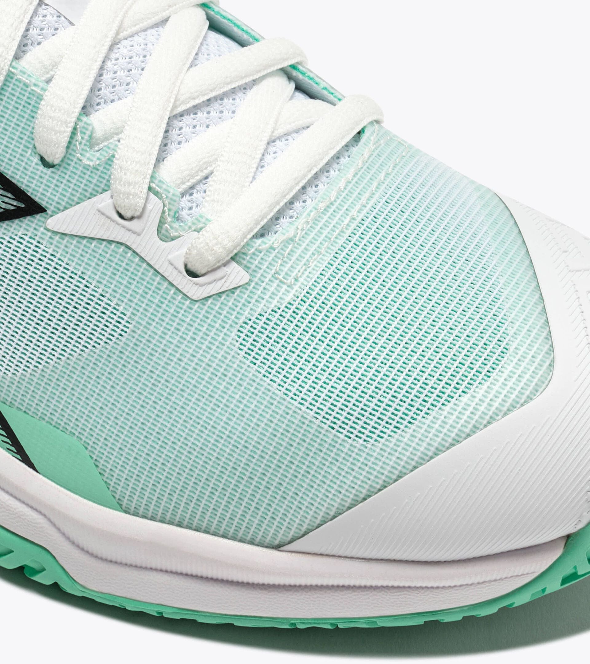 Diadora Trofeo 4 W Ag White /Black/Cabbage