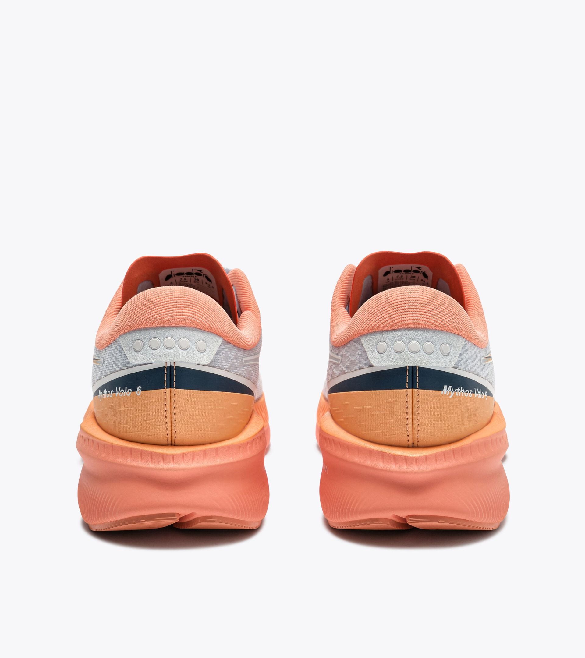 Diadora Mythos Blushield Volo 6 W Country Air/Peach Cobbler