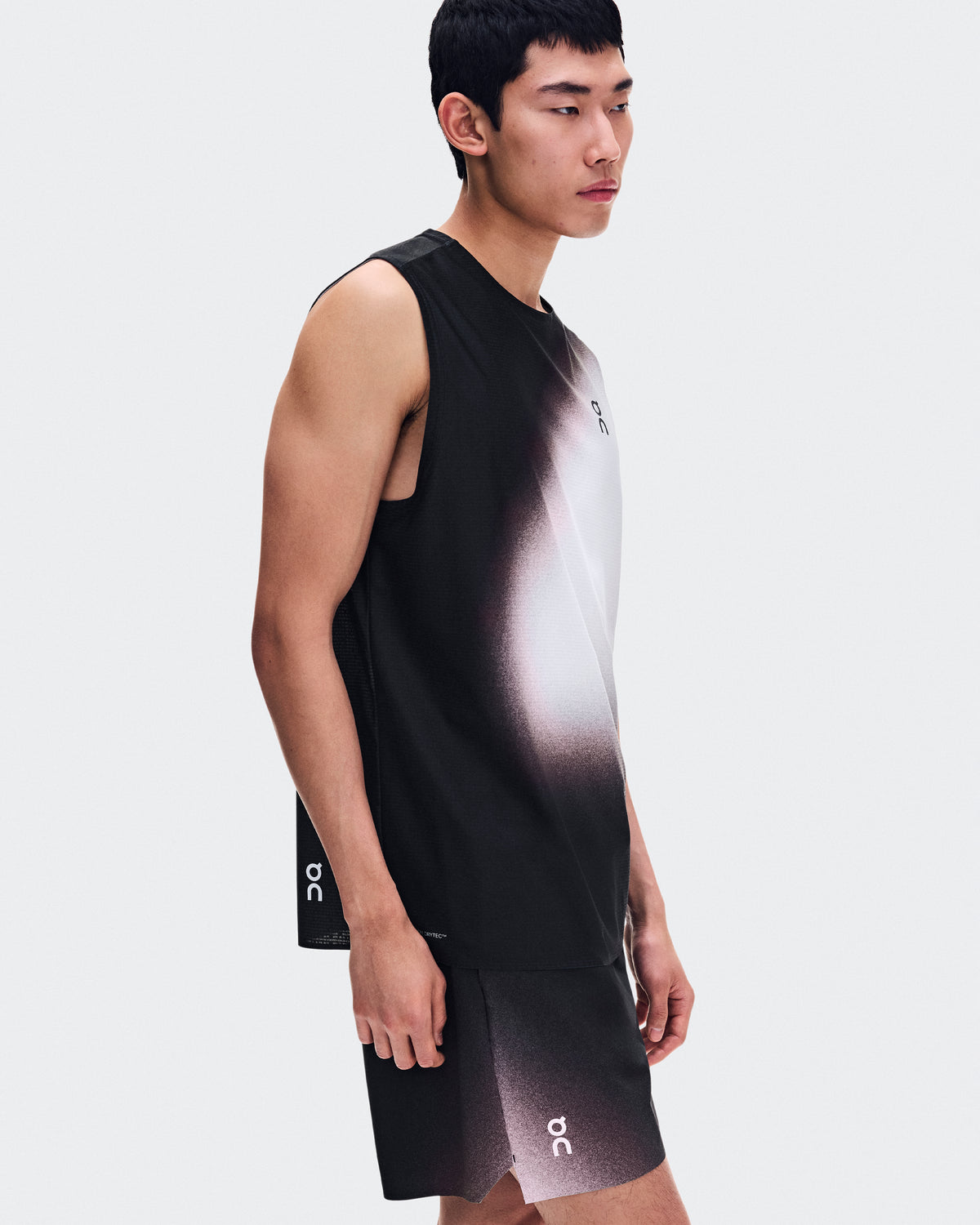 On 5" Court Shorts Swing Black | Mulberry