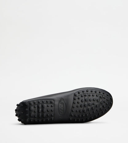 Tods Gommino Loafers In Leather Black Womens