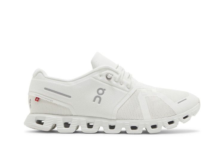On Running Cloud 5 All White