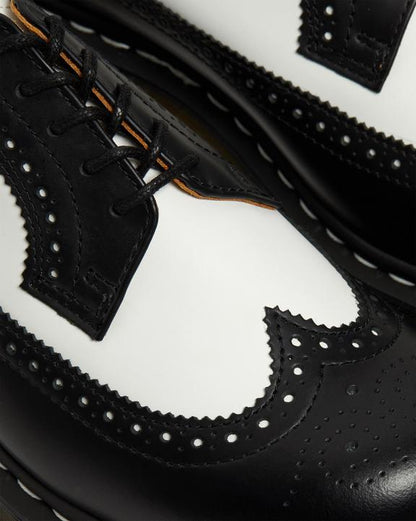 Dr. Martens 3989 Bex Smooth Leather Brogue Shoes Black - Mens