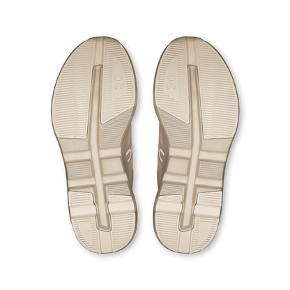 on running cloudzon runninge pearl truffle (women's)