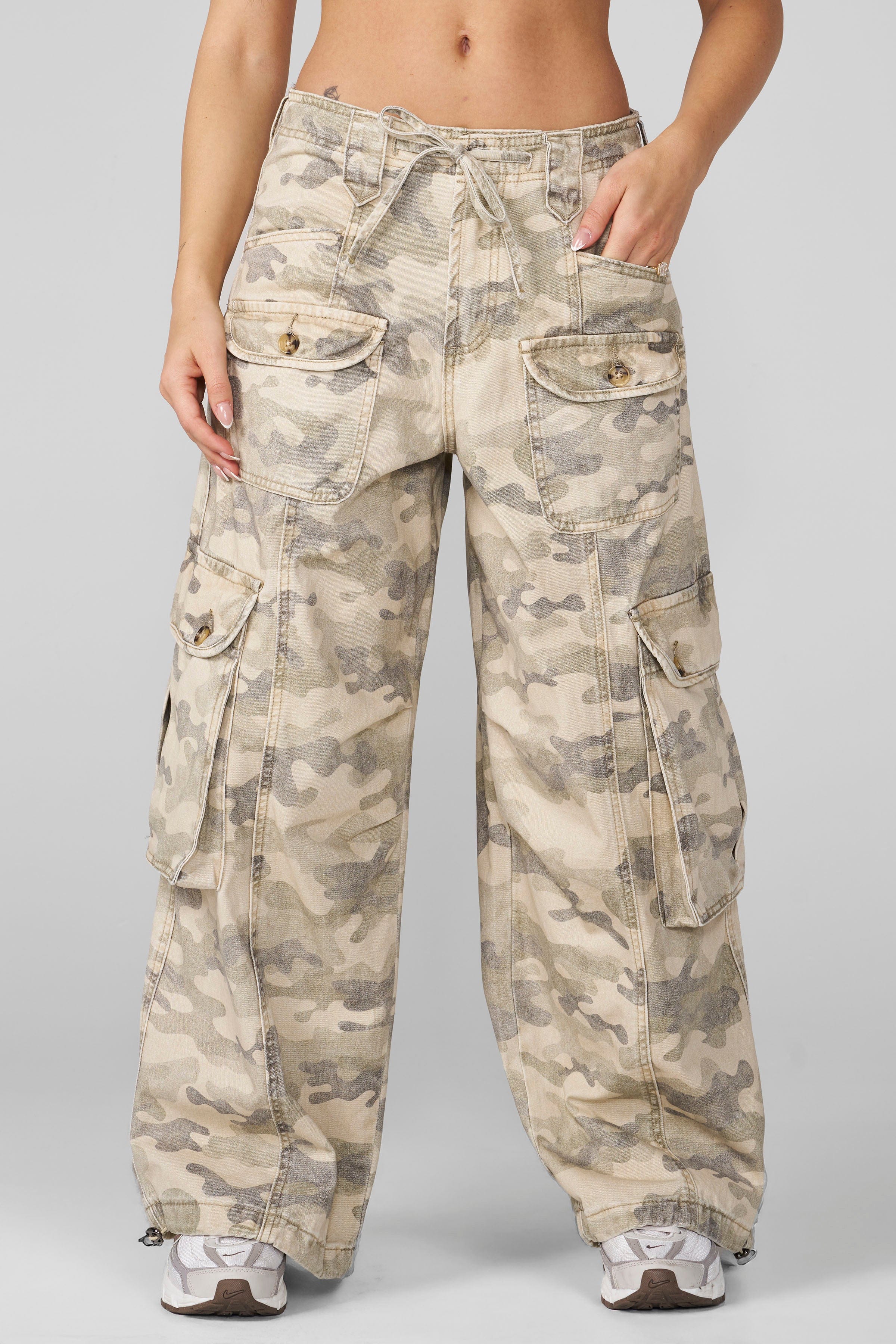 YoungLA W2231 - Cargo Jean Tan Classic Camo