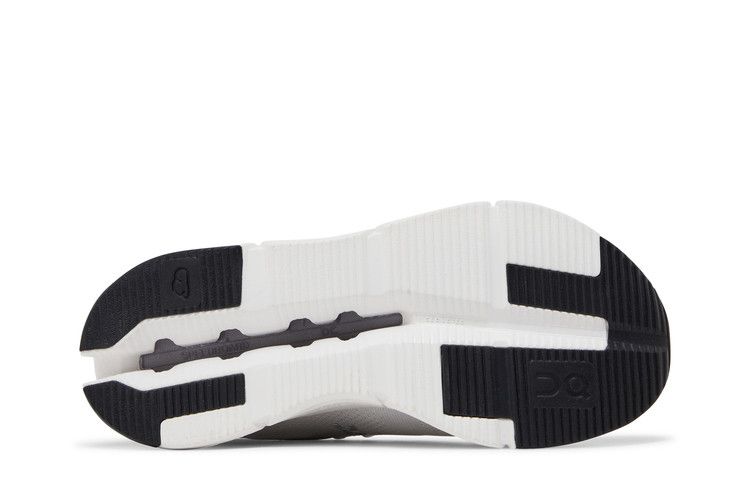 On Running Cloudnova White Sand (Women's)