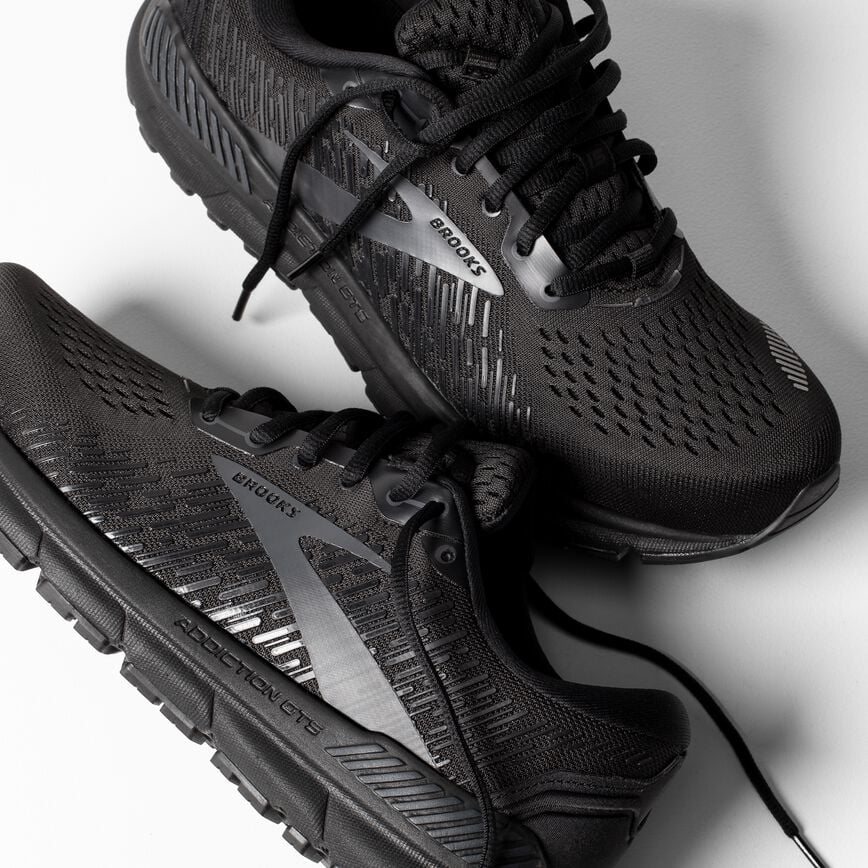 Brooks Addiction GTS 15 Black/Black/Ebony
