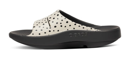 Oofos Women's Limited Slide Pebble