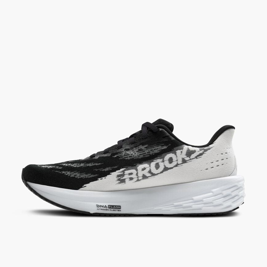 Brooks Launch 11 Black/White