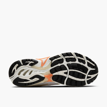 Brooks Adrenaline GTS 4 White/Fog/Nectarine