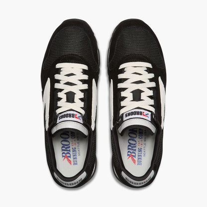 Brooks Chariot Black/White