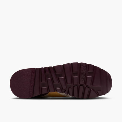 Brooks Chariot Beet/Moonbeam/Taffy