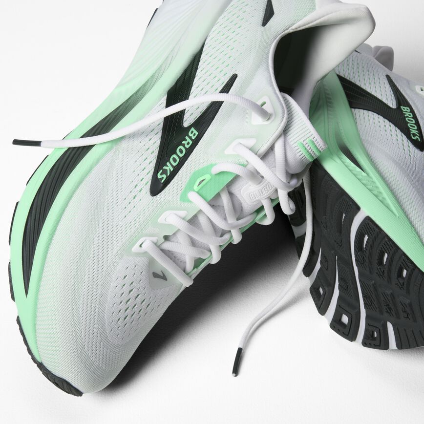 Brooks Ghost 18 White/Spring Bud/Spruce