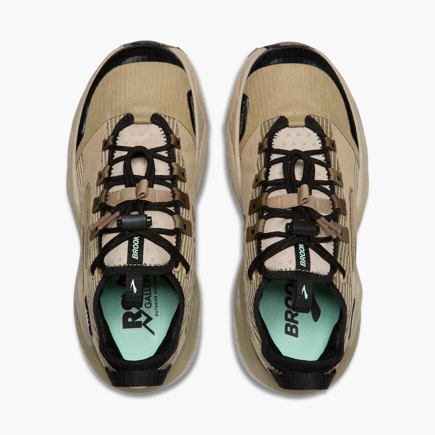 Brooks RSVP Gallery x Caldera 8 Trench/Mermaid/Black