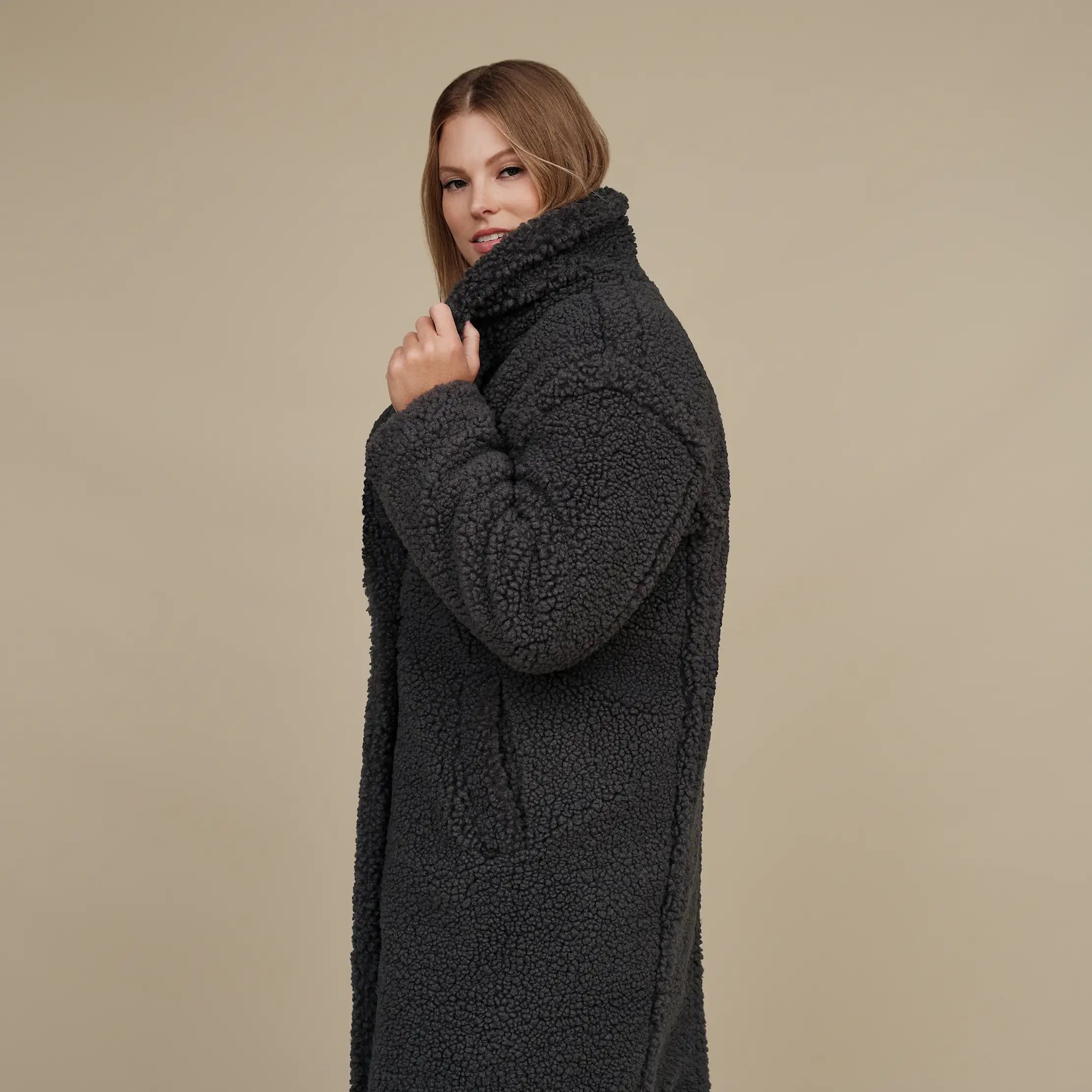 Ugg Gertrude Long Teddy Coat Ink Black