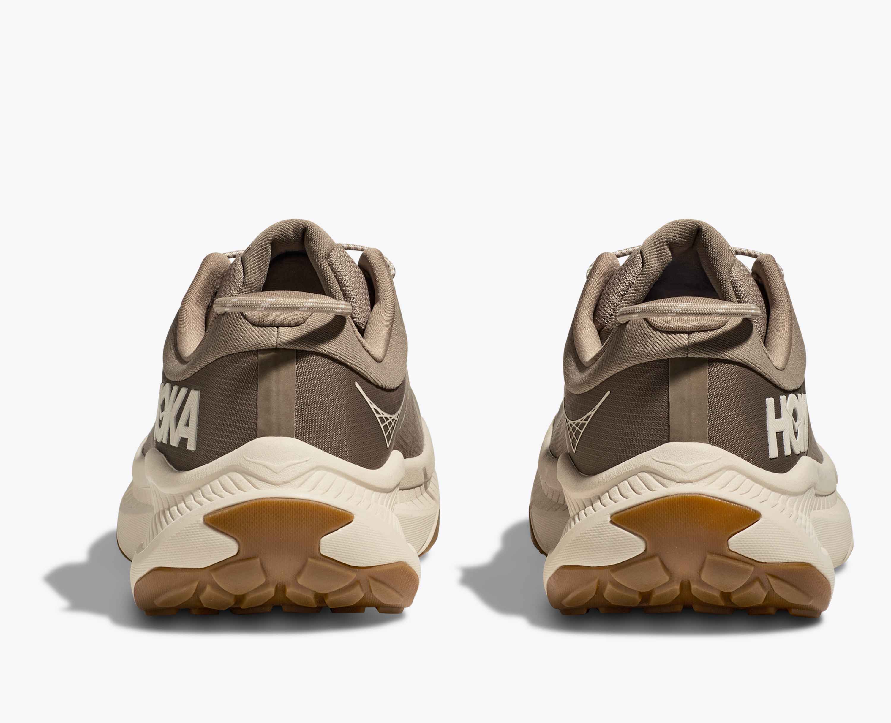 Hoka S Transport Dune Eggnog