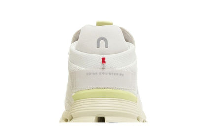 On Running Cloudnova Undyed White Seedling