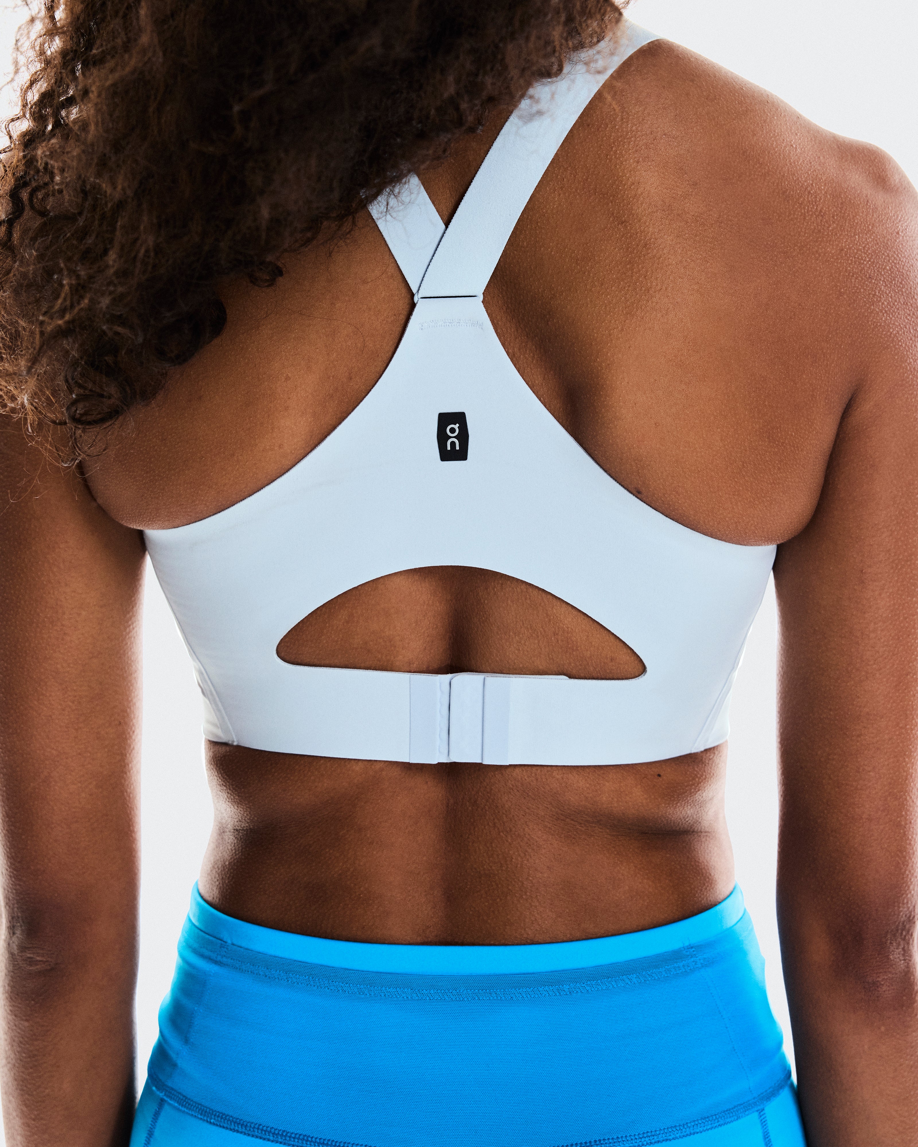 On Endurance Bra Arctic (Women's)