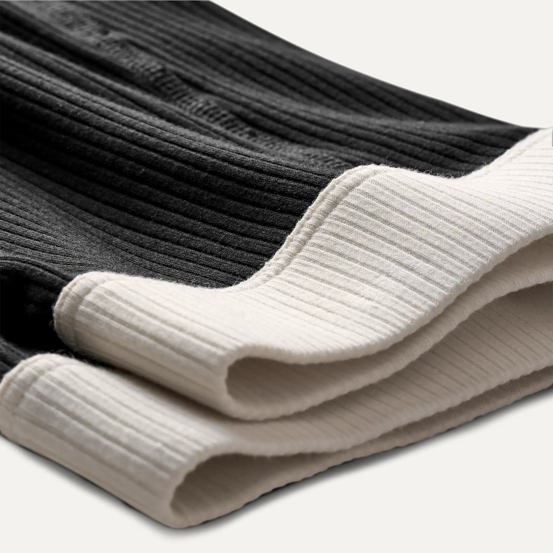 Ugg Alexiah Boy Short Rib Black/Nimbus